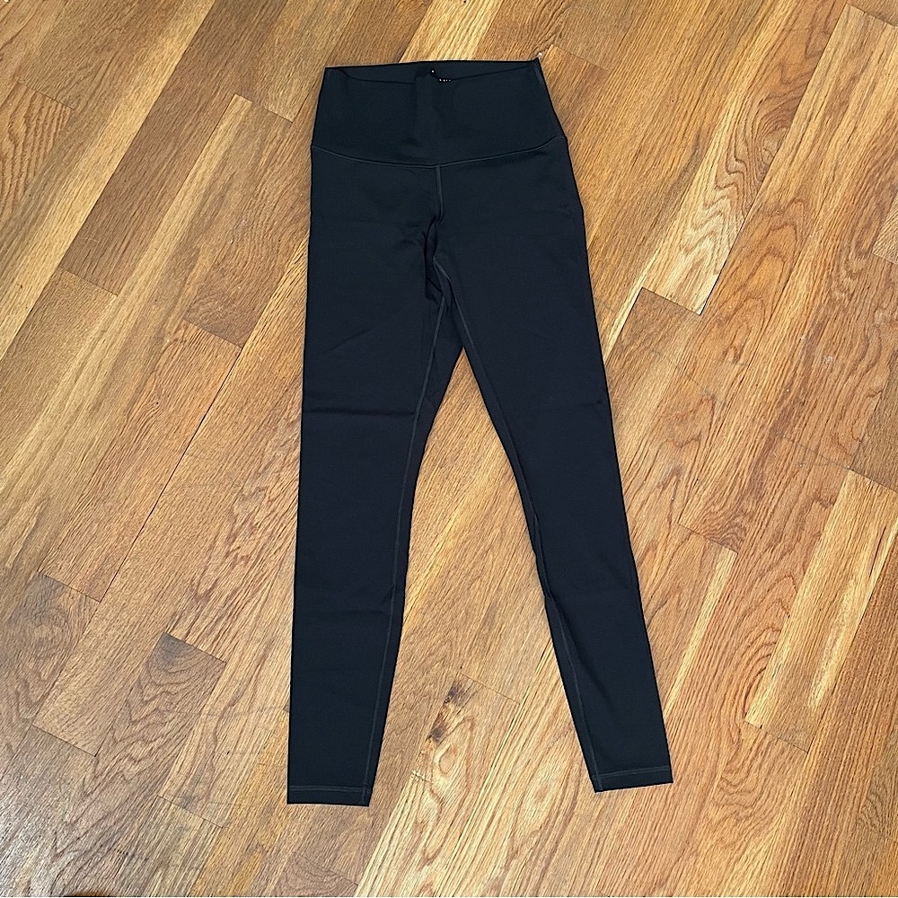 Everlane - The Perform Legging NWOT - Small